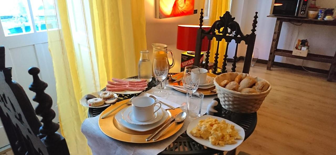 אלמאדה Casa Do Criativo Bed&Breakfast מראה חיצוני תמונה